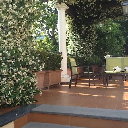 Bed and Breakfast Domus Felix Sorrent Exterior foto
